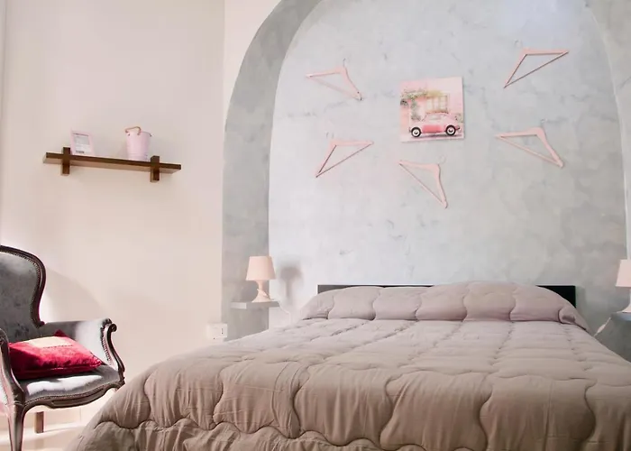 C Era Volta 4* Naples