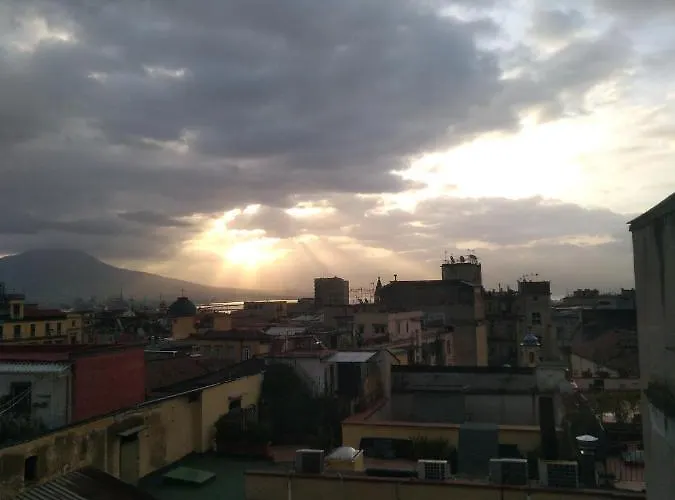 C Era Volta 4* נאפולי